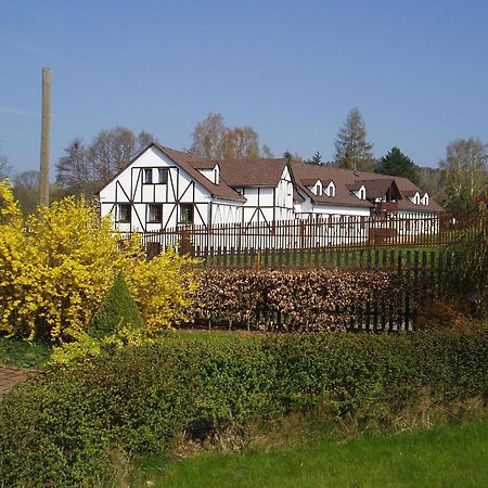 Restaurace A Penzion Ceska Hospoda Heřmanice المظهر الخارجي الصورة